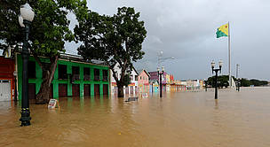 Mais de 50 bairros foram afetados pela cheia que prejudica Rio Branco