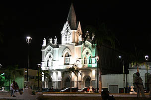 Praça Gonçalves Dias e Igreja dos Remédios, São Luís, Maranhão