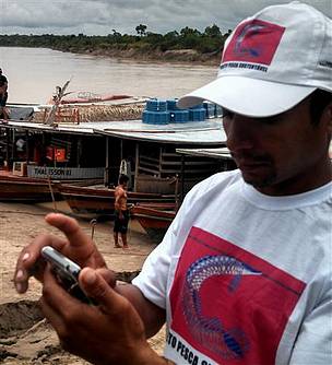 Pescadores usam smartphones para monitorar lagos do Acre