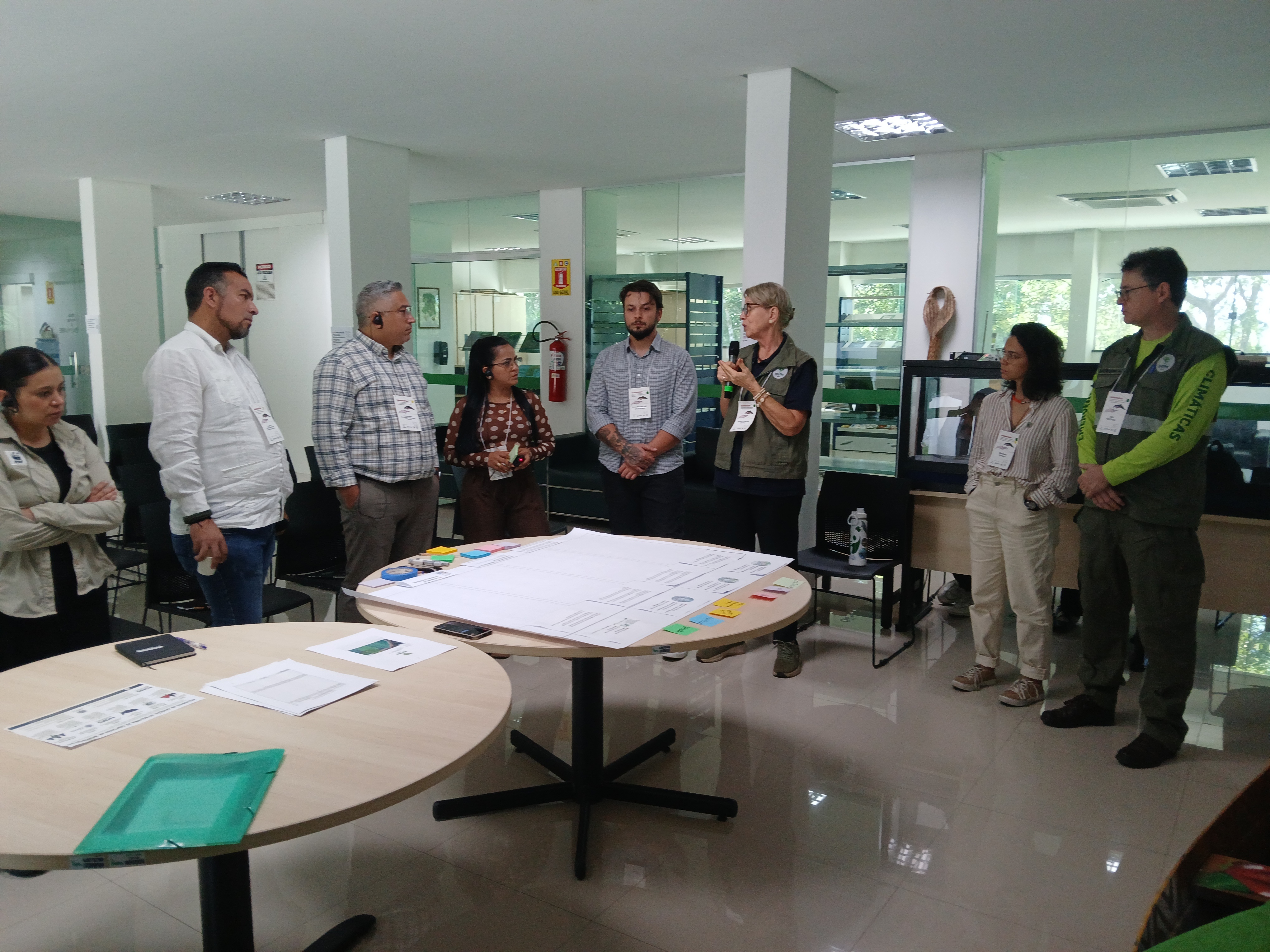 Iniciativa regional reúne especialistas de seis países para estruturar protocolos de emergência e transformar recomendações científicas em instrumentos de política pública.