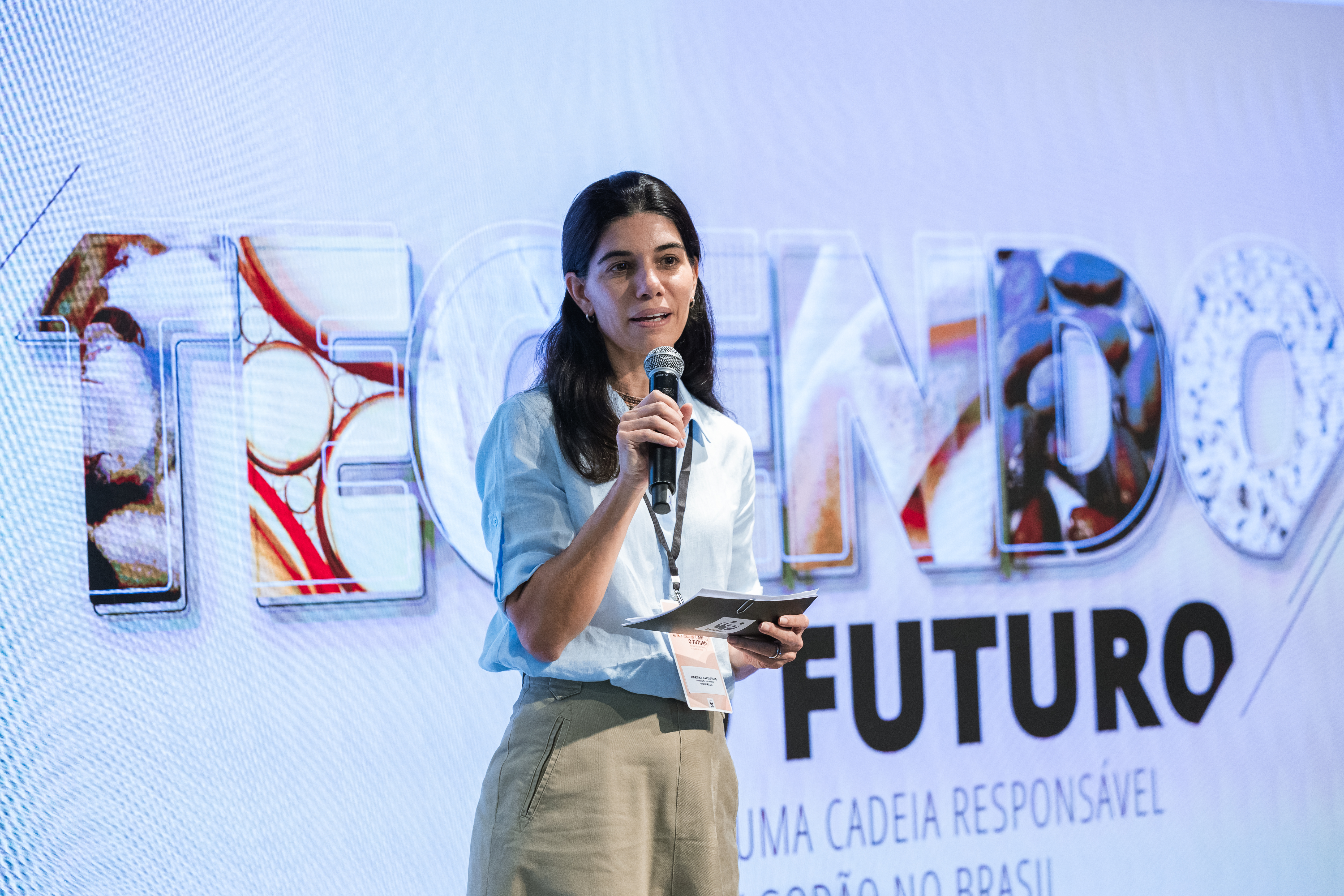 Abertura do evento com fala institucional de Mariana Napolitano, diretora de estratégia do WWF-Brasil