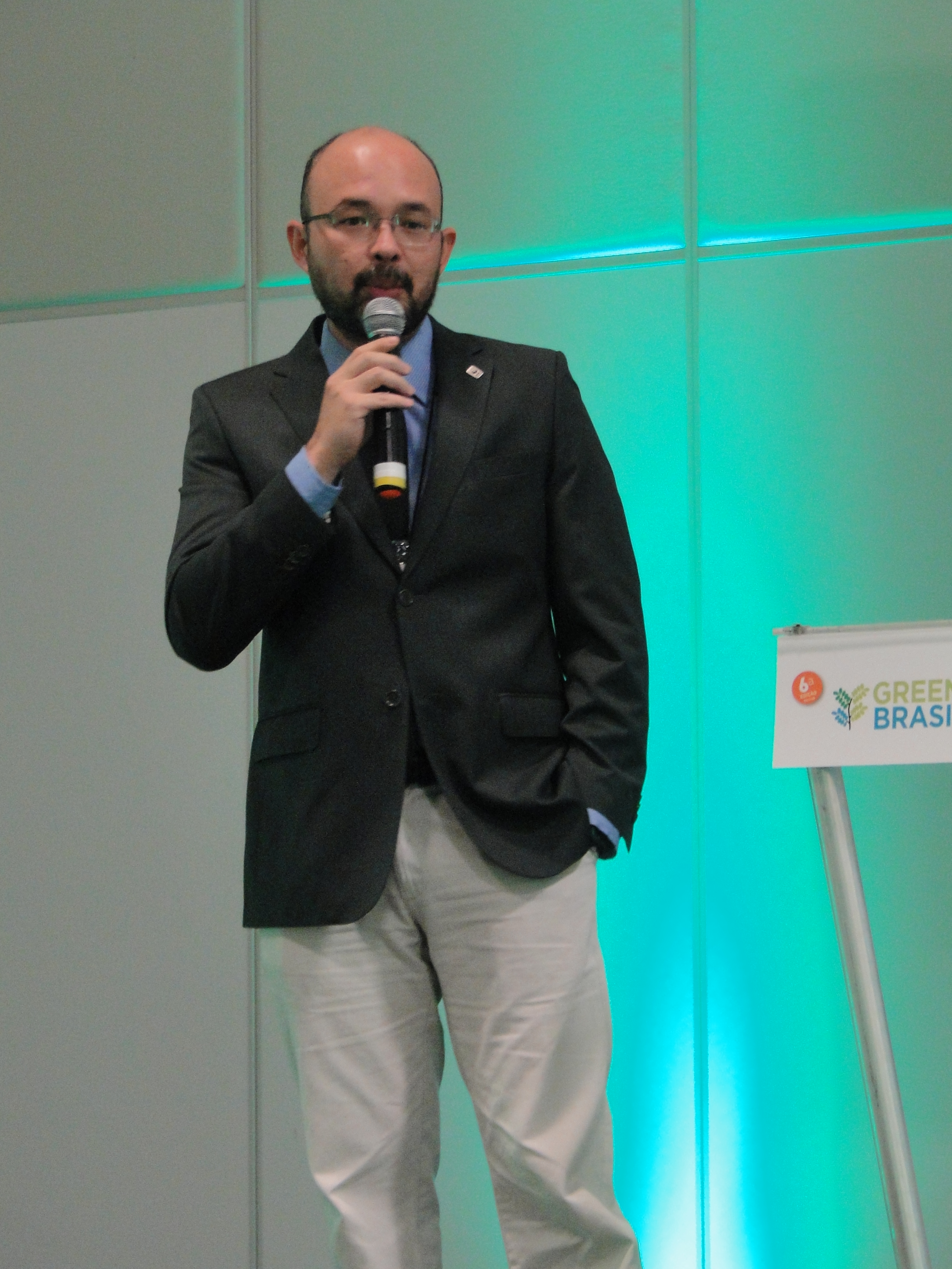 Marco Lentini afirmou que o setor florestal precisa se unir para combater a exploração ilegal de madeira