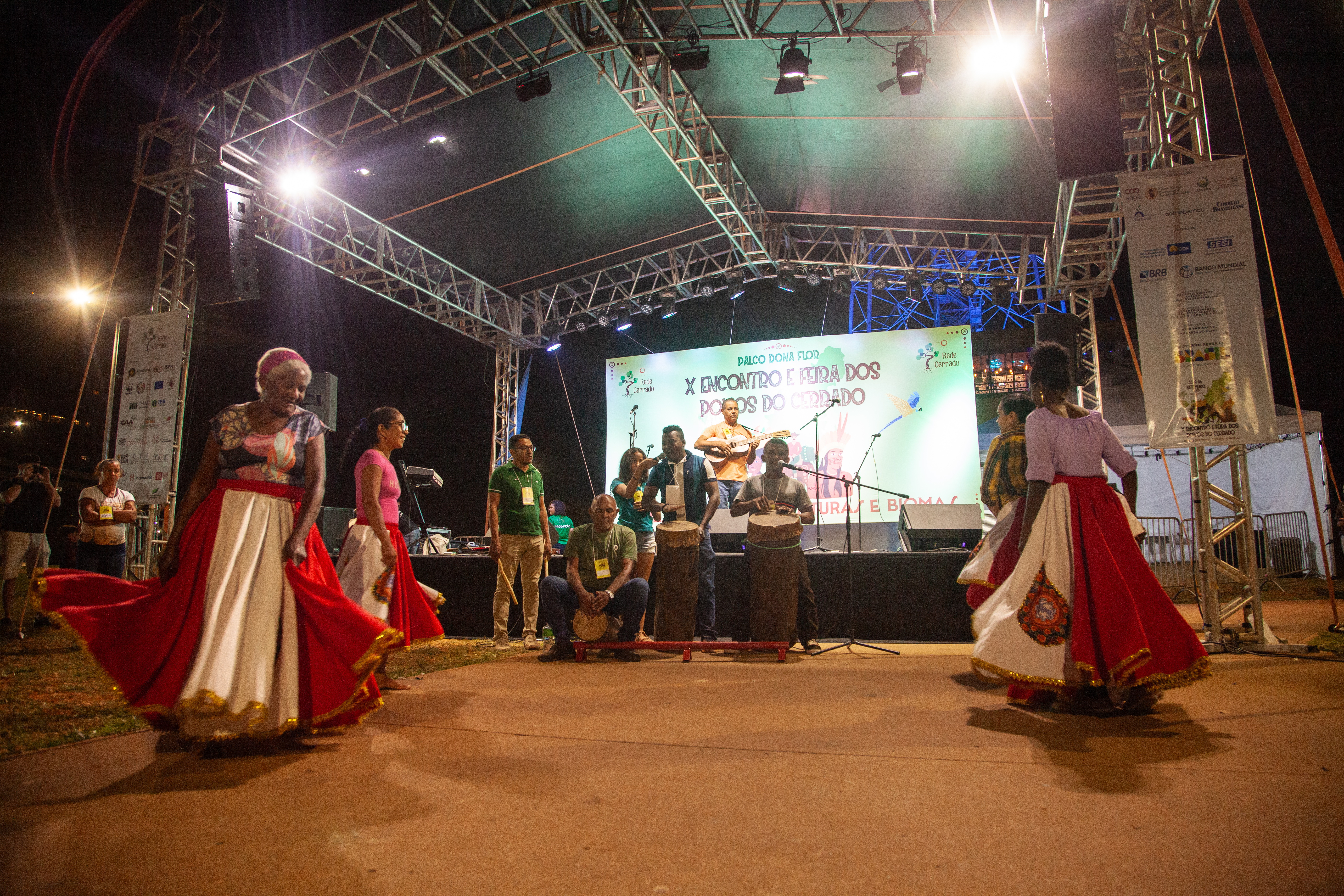 Realizado desde 2001 pela Rede Cerrado, que é composta por diversas organizações, entre elas o WWF-Brasil, o evento celebrou o tema “Conexão de povos, culturas e biomas” 